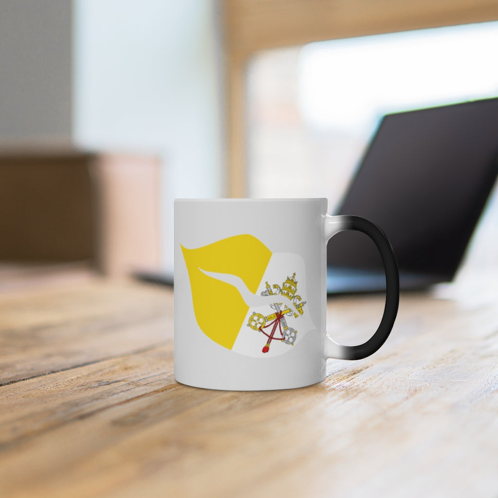 Holy See Lips Color Changing Mug